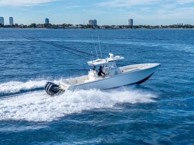 BOATZON | SeaVee 370z Sea Keeper 2021 BOATZON | SeaVee 370z Sea Keeper 2021