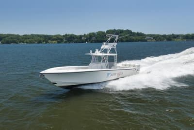 BOATZON | SeaVee 390 2016