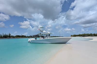 BOATZON | SeaVee 390Z 2019