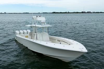 BOATZON | SeaVee 390z Center Console 2017 BOATZON | SeaVee 390z Center Console 2017