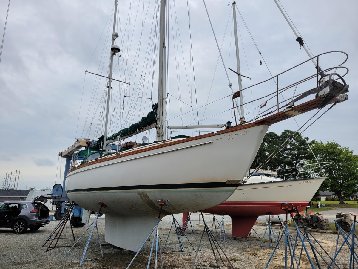 1988 Shannon 43 - Sold Boat