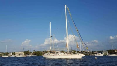 BOATZON | Shannon Aegean 1984