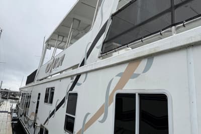 BOATZON | Sharpe 80 X 18 2001