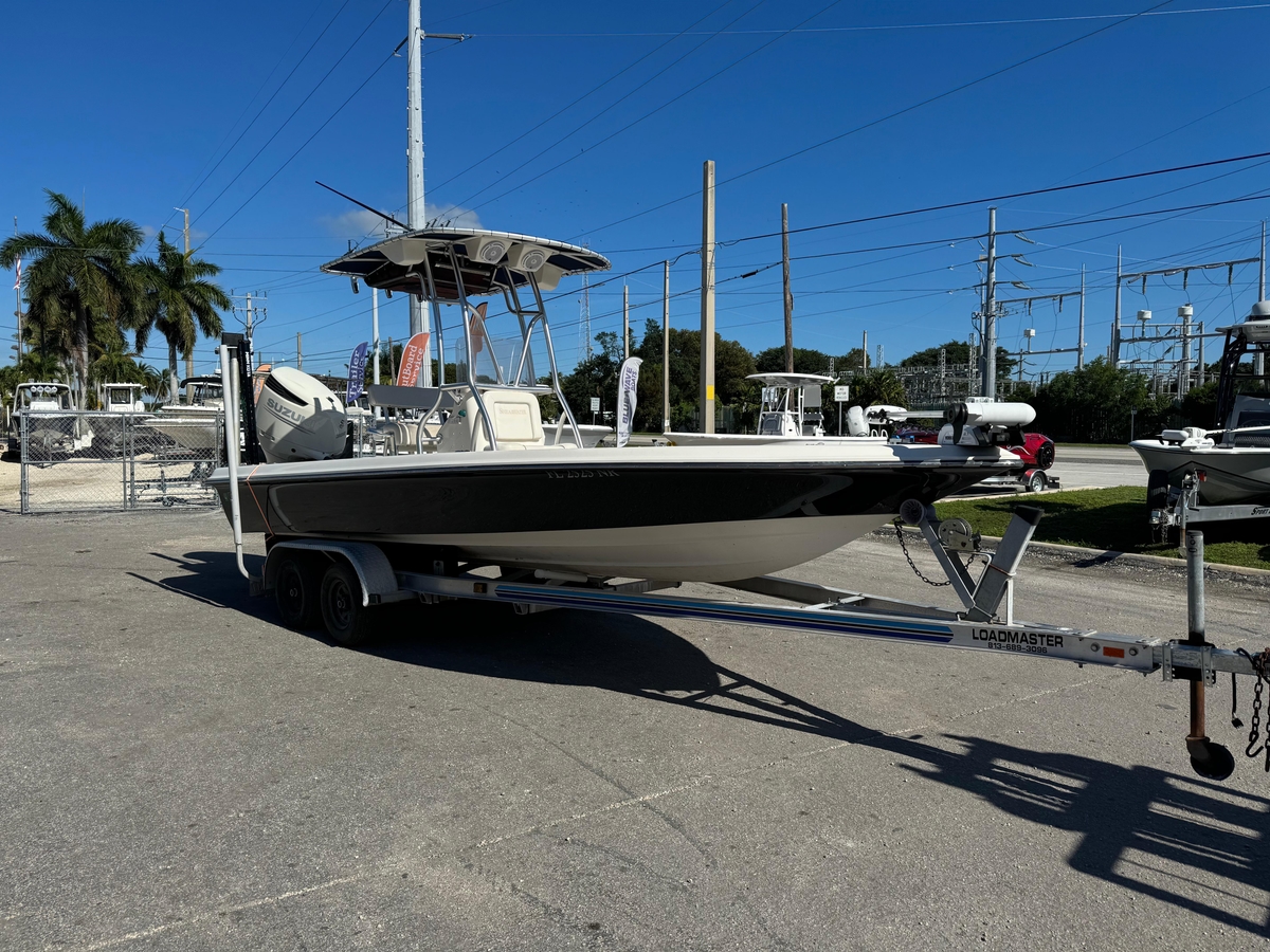 2007 ShearWater 2200X - Sold Boat