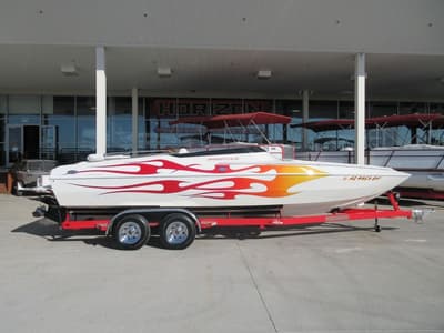 BOATZON | SHOCKWAVE BOATS 25 TREMOR 2003
