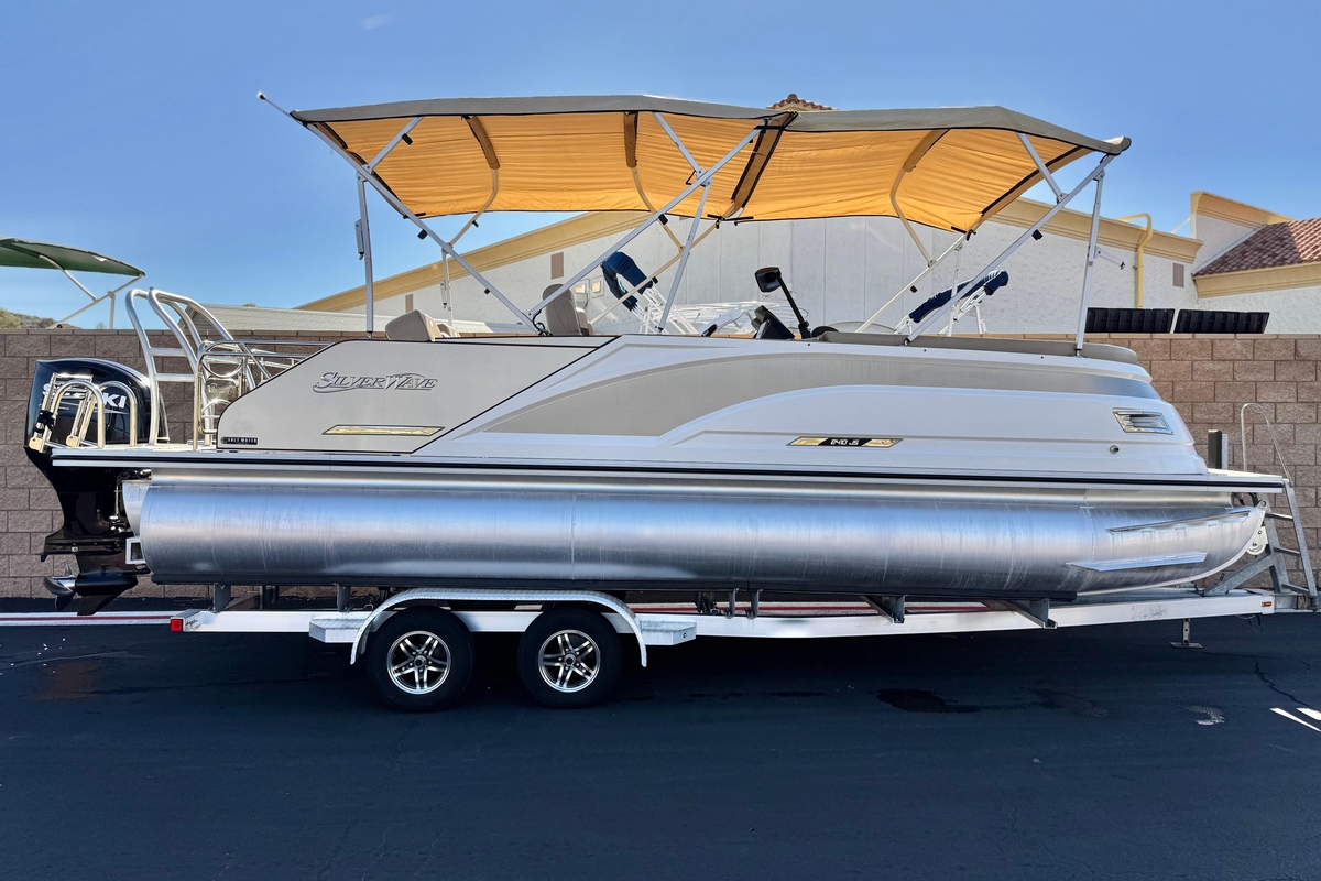 2022 Silver Wave 2410 SW5 JS - Sold Boat