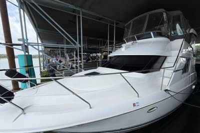 BOATZON | Silverton 352 Motor Yacht 1998