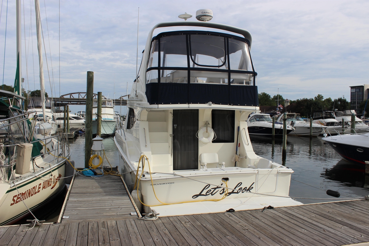 2007 Silverton 36 Convertible - Sold Boat