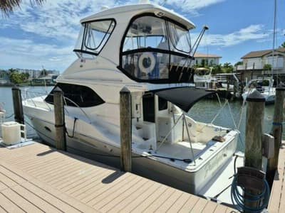 BOATZON | Silverton 38 Convertible 2002
