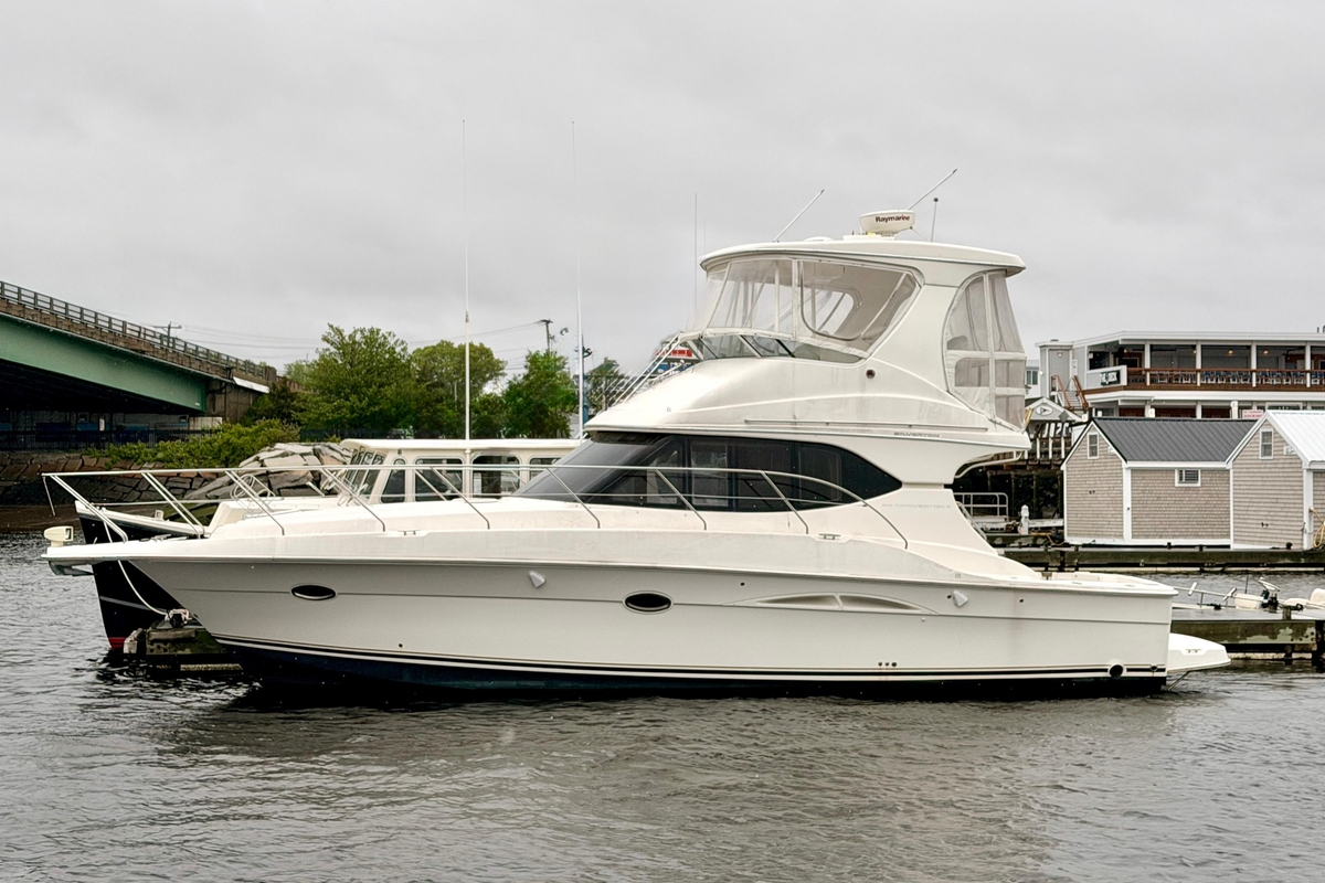 2006 Silverton 38 Convertible - Sold Boat