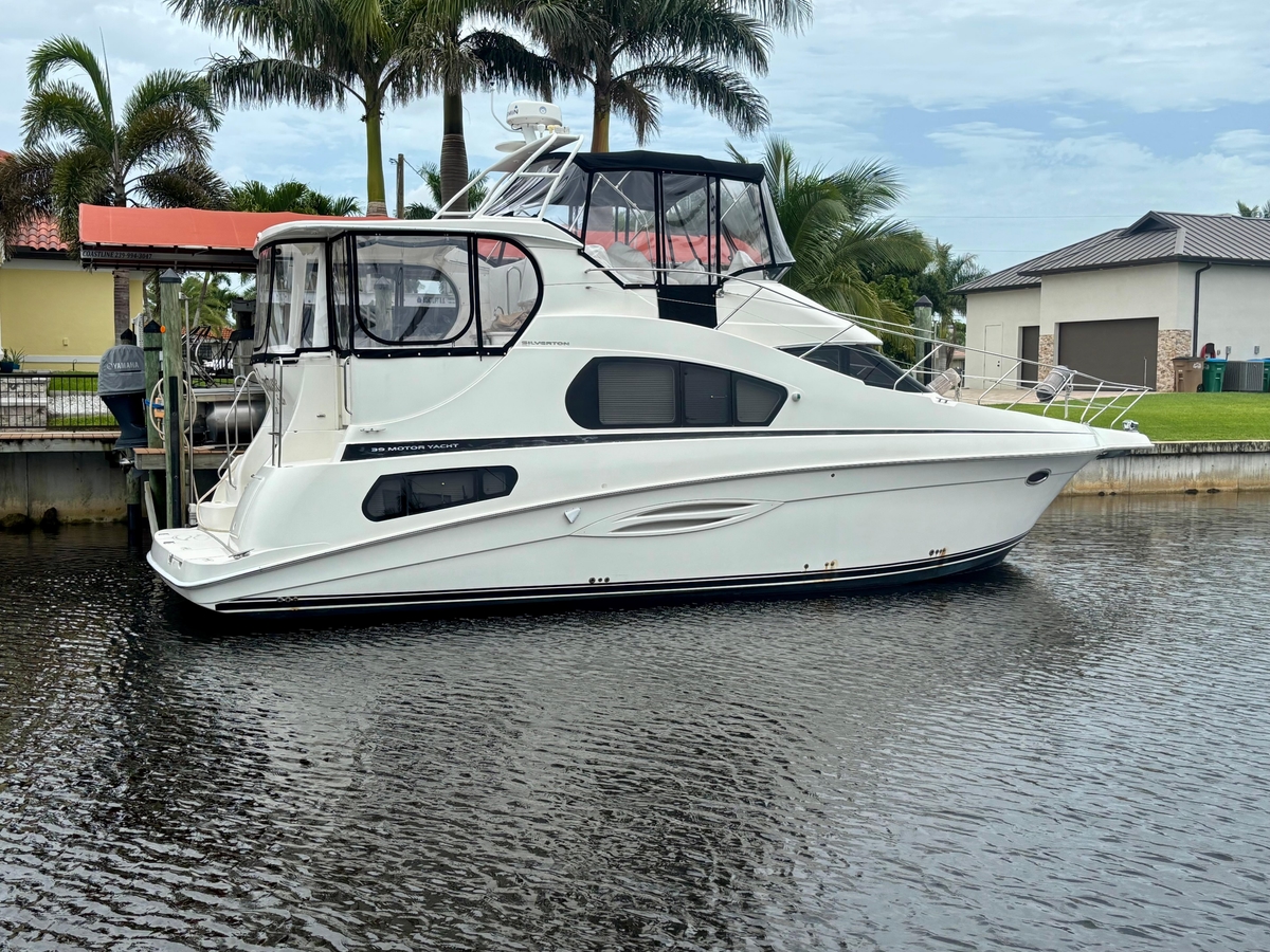 Silverton 39 Motor Yacht 2005