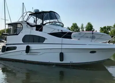 BOATZON | Silverton 39MY 2005
