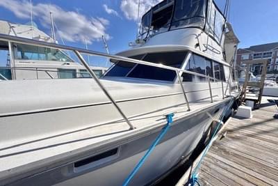 BOATZON | Silverton 40 ACMY 1985