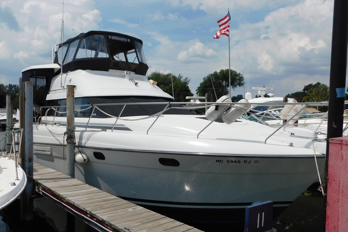 1992 Silverton 41 Aft Cabin - Sold Boat