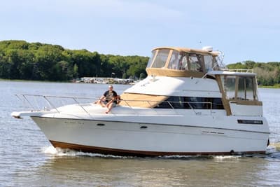 BOATZON | Silverton 41 Motor Yacht 1991