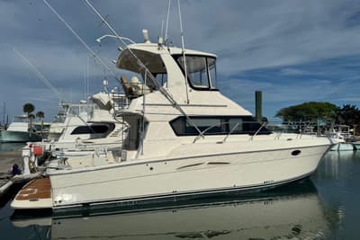 BOATZON | Silverton 42 Convertible 2008