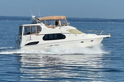 BOATZON | Silverton 43 Motor Yacht 2002