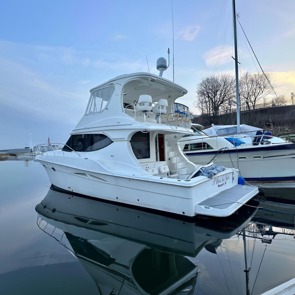 2006 Silverton 50 Convertible - Sold Boat