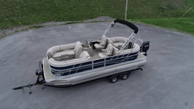 BOATZON | SilverWave 230 Island CLW 2017