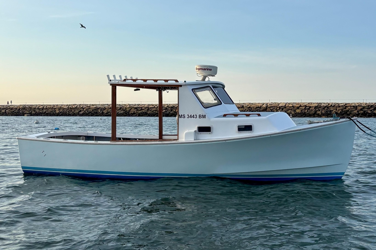 1980 SISU 26 - Sold Boat