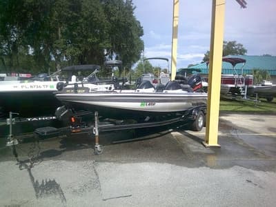 BOATZON | Skeeter 20 2009