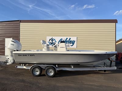 BOATZON | Skeeter Bay Series SX2350300HP WITH TRAILER 2026 BOATZON | Skeeter Bay Series SX2350300HP WITH TRAILER 2026