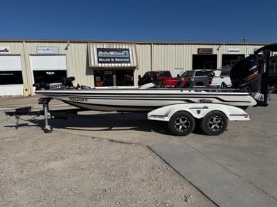 BOATZON | Skeeter FX21 2015