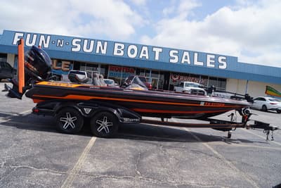 BOATZON | Skeeter FX21 LE 2017