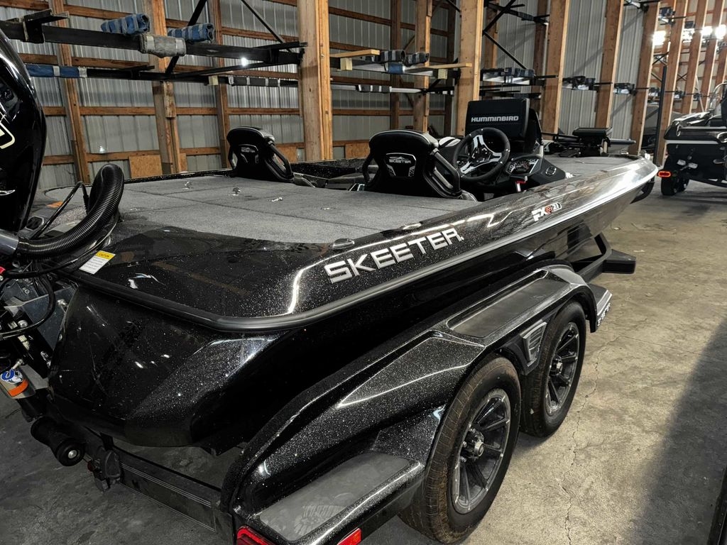 Skeeter FXR 21 LIMITED 2024