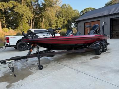 BOATZON | Skeeter FXR Series FXR20 Apex 2026