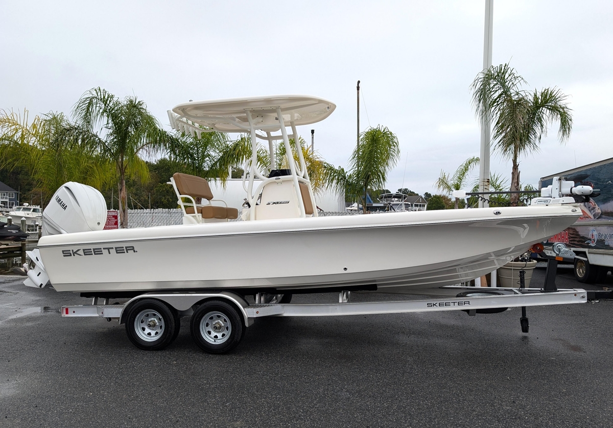 2025 Skeeter SX2350 - Sold Boat