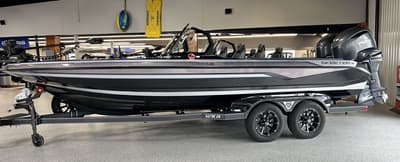 BOATZON | Skeeter WXR2260 2026