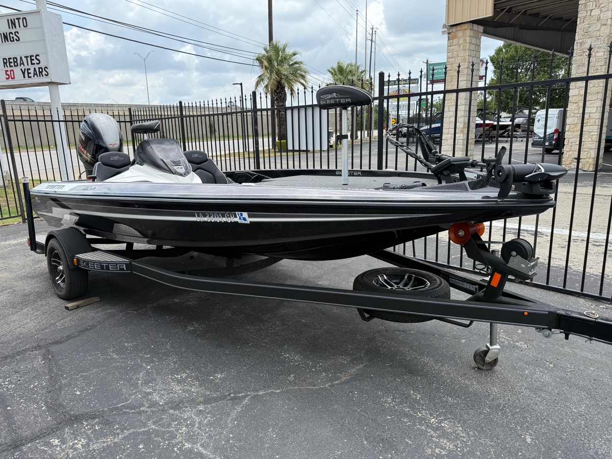 2022 Skeeter ZX150 - Sold Boat
