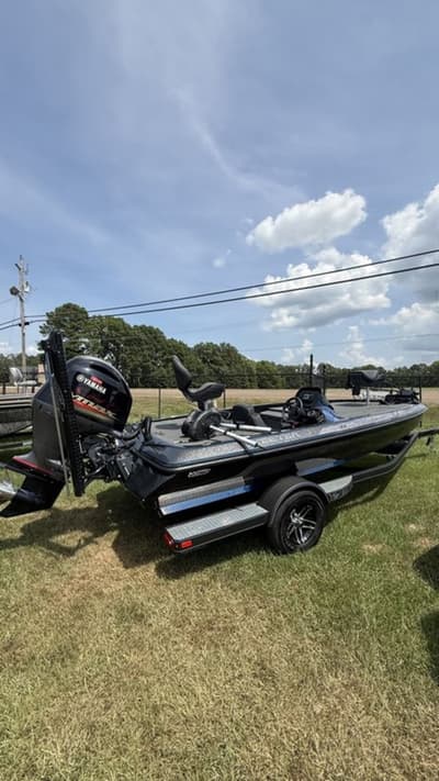 BOATZON | Skeeter ZX150 2022