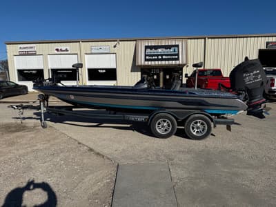 BOATZON | Skeeter ZX250 2018