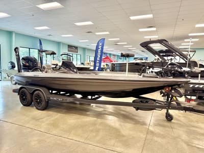 BOATZON | Skeeter ZXE20 2026
