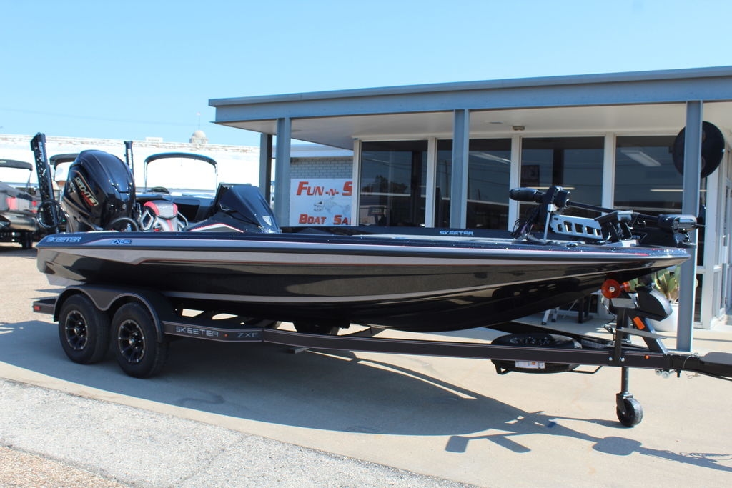 2026 Skeeter ZXE20 - Sold Boat
