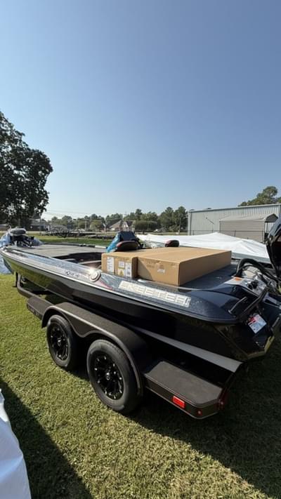 BOATZON | Skeeter ZXE21 2026