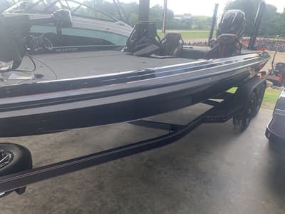 BOATZON | Skeeter ZXE21 2026