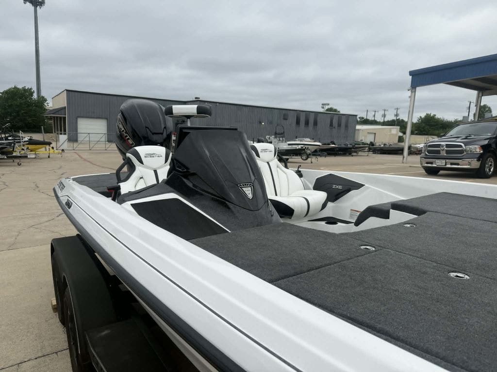 Used Skeeter ZXE21 2026 for sale in Harker Heights, Texas