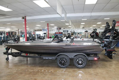 BOATZON | Skeeter ZXE21 2026