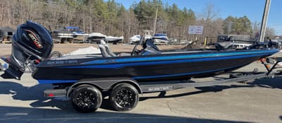 BOATZON | Skeeter ZXE21 2026