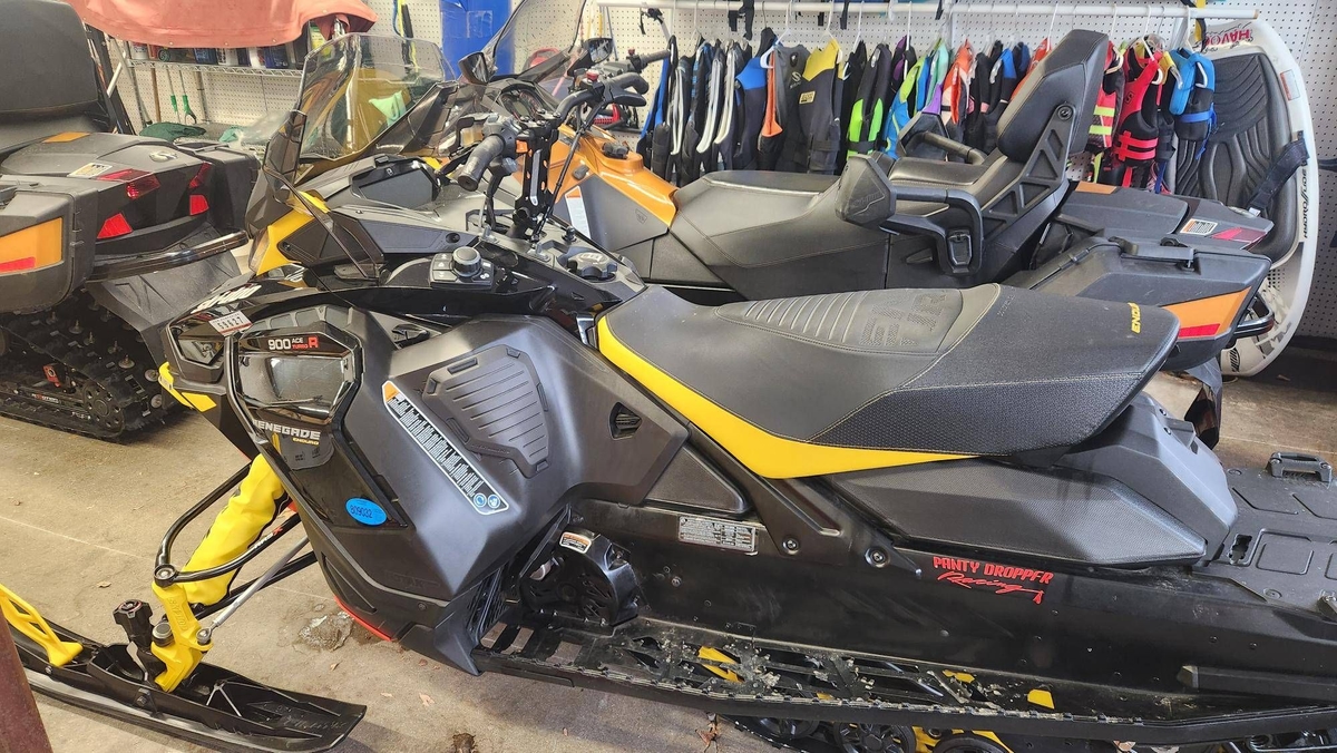 SKI DOO RENEGADE ENDURO 900 ACE TURBO R 2023