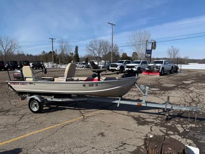 BOATZON | Smoker Craft 14 Aluminum w 6HP Johnson and Galvanized Yacht Club Trailer 2007