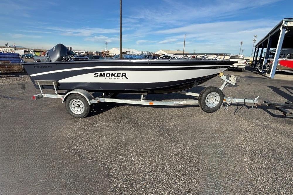 2026 Smoker Craft Pro Lodge 160 - Sold Boat
