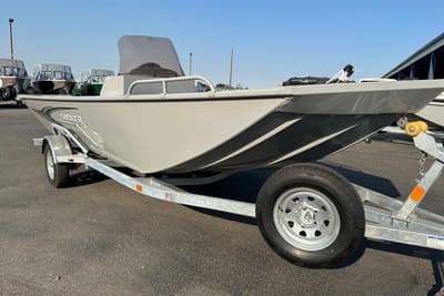 BOATZON | Smoker Craft Pro Sportsman 1866 2025