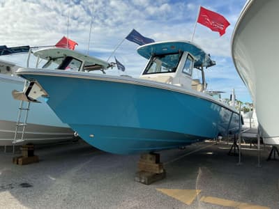 BOATZON | Solace 28 HCS 2025