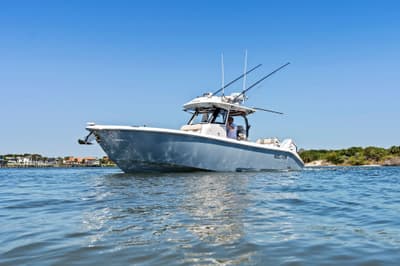 BOATZON | SOLACE BOATS 32CS 2026