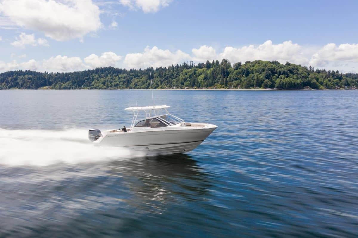 2023 Solara S250 DC - Sold Boat