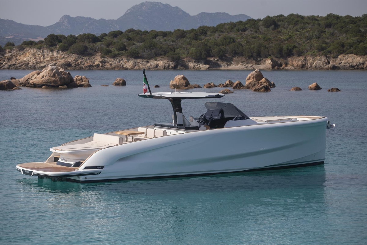 2026 Solaris Power 44 Open - Sold Boat